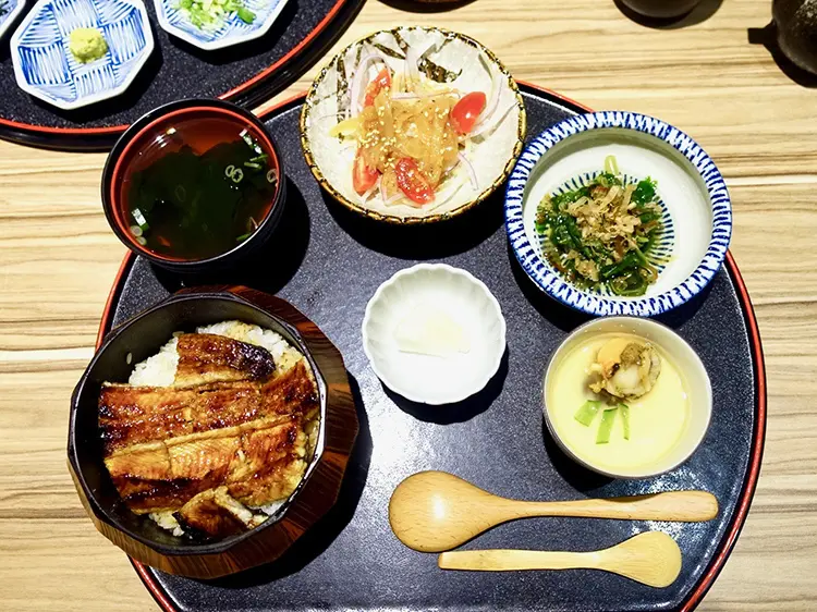 [新竹竹北] 令和鰻，鰻魚三吃 鰻魚搭芥末就是絕配！ 菜單 價位 營業時間