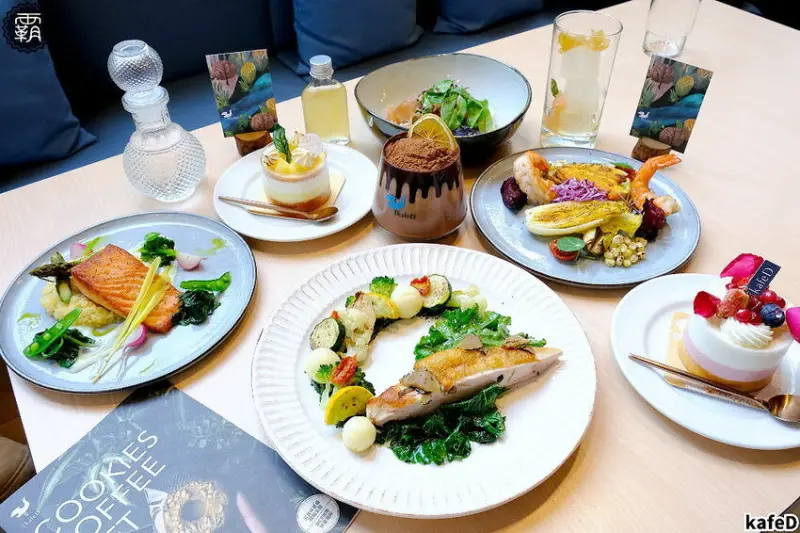 kafeD咖啡滴森林風咖啡館！全新早午餐新登場，配上年輪甜點，優雅氛圍下美拍用餐！