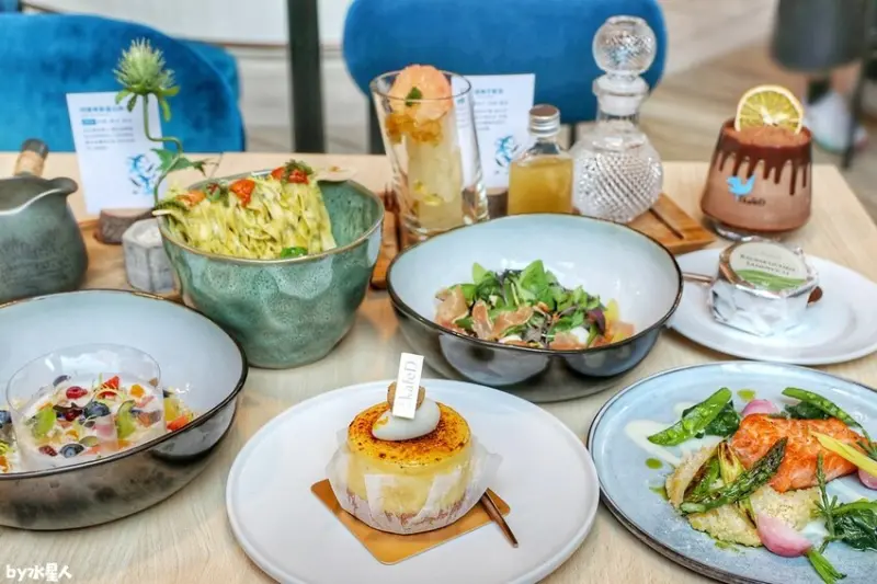 森林系咖啡館開賣歐風早午餐！自家烘焙咖啡豆，獨家手作德式年輪蛋糕，免收服務費wifi上網