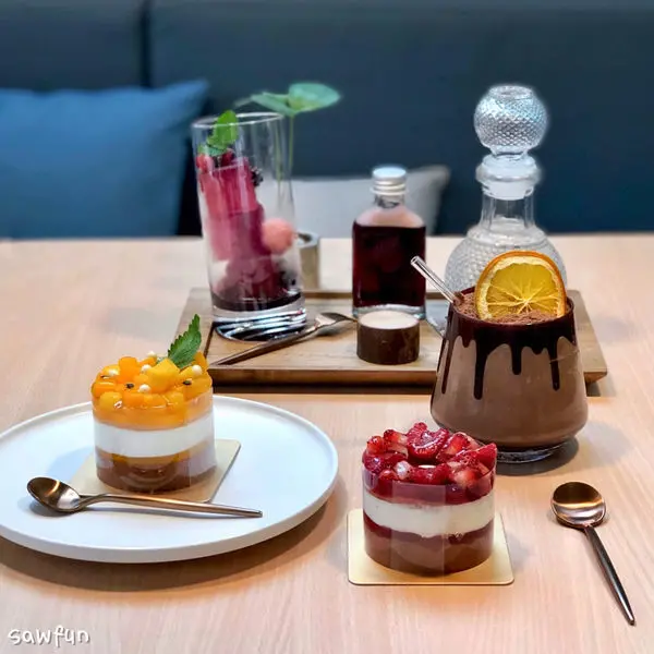 【台中美食】kafed 德勒斯登河岸咖啡 2019網美必拍台中咖啡廳 質感森林系咖啡廳 精緻甜點 特色年輪蛋糕等你來吃 公益路美食