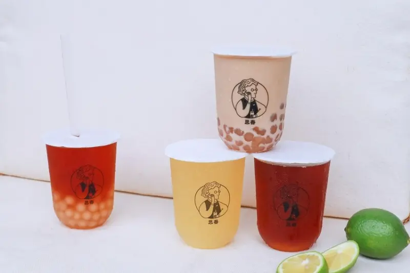 【台北飲料店】思春：夏日裡透心涼的滋味，是一口好茶外加一口滿足的白玉珍珠。