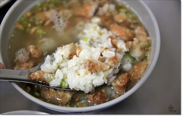 『台南安平區』 最在地的台南味、新鮮美味價格又親民-王氏魚皮