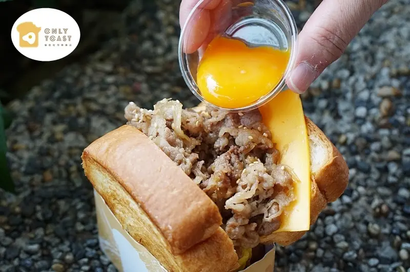 Google評價4.3顆星，生意好到開店不到一年直接開二店，網美最愛的韓系吐司！