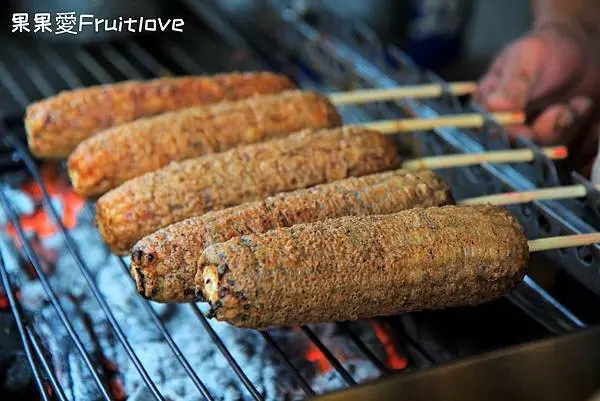 嘉義水上美食－六哥古早味烤玉米　在地飄香３０幾年碳烤玉米　味道層次豐富