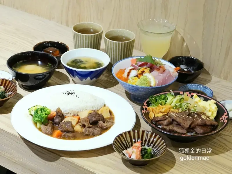 台北美食 │ 小鼎膾 不用500就可以吃到日本和牛燒肉丼、無敵海景丼 Bellavita貴婦百貨人氣美食推薦