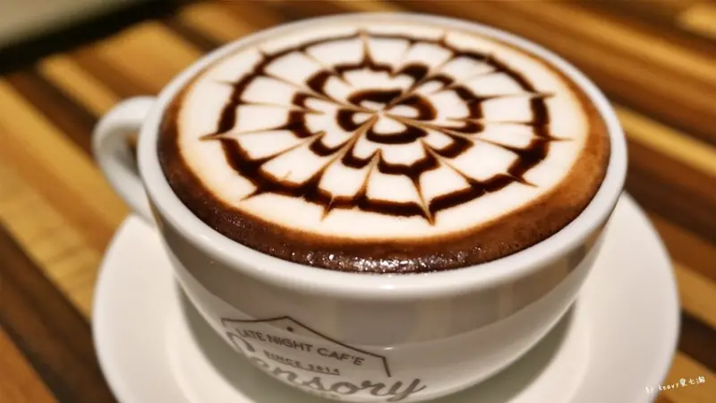 ★高雄楠梓★【新銳咖啡】高雄藍昌店深夜楠梓咖啡廳。