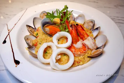 吃。台北中山《義沐Eat MU台北大直店》我們來吃聖誕大餐啦。內湖大直早午餐推薦。內湖大直網美餐廳推薦