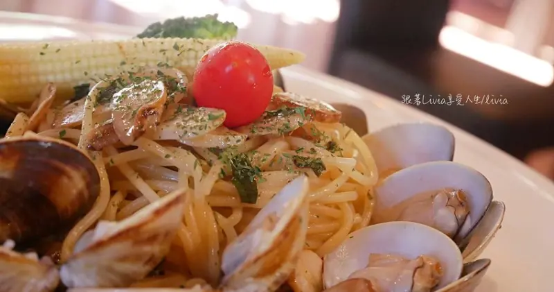 【陽明山餐廳2019】Russell Restaurant 異國料理推薦│陽明山親子、寵物友善 ❤跟著Livia享受人生❤