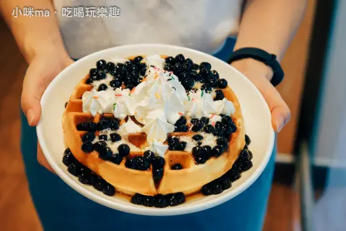 幸運角咖啡 Lucky Corner Coffee| 珍珠控必點珍珠奶油鬆餅 滑亮剔透讓你徜徉珍珠海啊~。吳興街巷弄清新自然的小店。捷運象山站