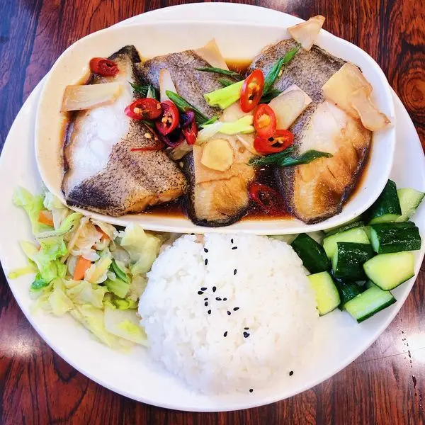 [台北小吃]捷運內湖站「觀茶入微」各式簡餐好划算/鱈魚套餐竟然有三大塊/簡餐美味選擇多/便宜聚餐好選擇/附菜單