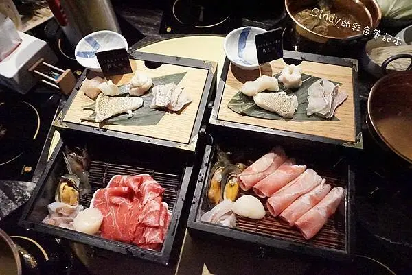 台北火鍋‧海洋珠寶盒【HI-Q褐藻生活館x123-1鱻食】全台第一家褐藻主題健康火鍋!!