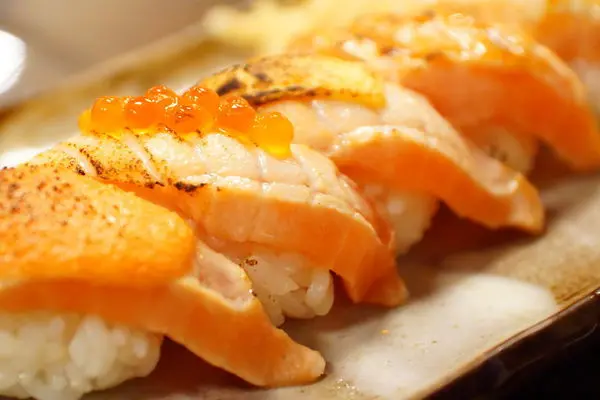 [鮨老大日本料理餐廳] 台北 中山 天津街 平價道地日本料理 高CP值 酒類暢飲活動 商務聚餐 下班小酌 居酒屋 推薦