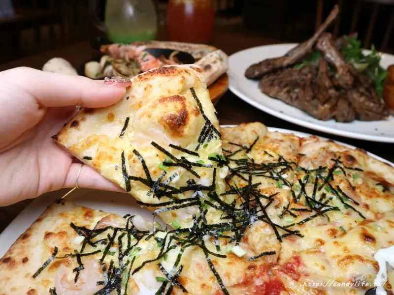 來自日本知名連鎖品牌＂Japoli 義大利餐酒館＂進軍台中廣三SOGO百貨，價格不貴，餐點份量實在又好吃～