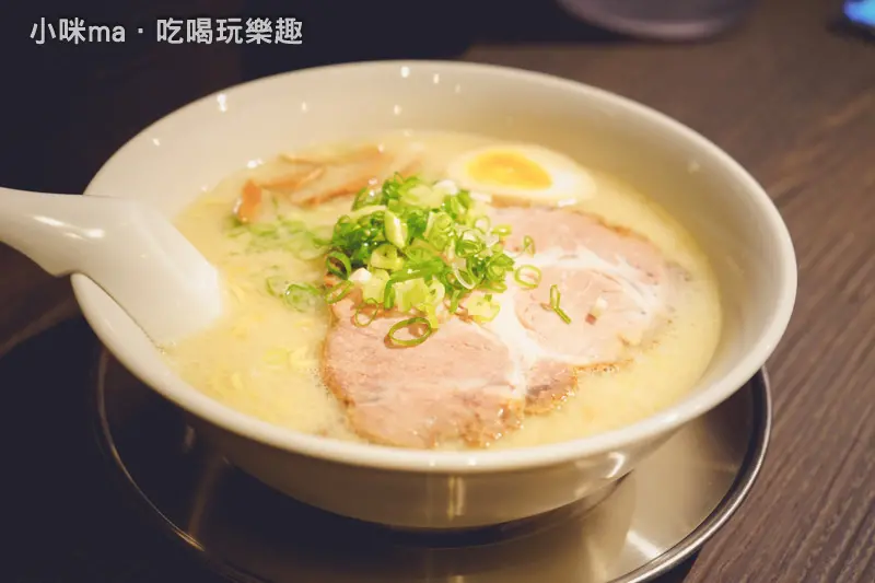 北一家拉麵 ▏內湖人氣拉麵店強勢回歸 煽り系拉麵湯頭濃而不膩口。超大器的叉燒丼 美奶滋+叉燒的鹹甜滋味 一吃就ㄉㄧㄠ ㄟ。內科美食 / 內湖拉麵