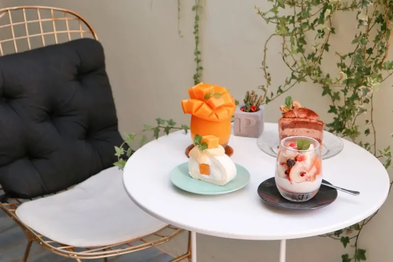 【天母】愜意pleasant，舒心美好的香甜網美甜點店 /天母不限時咖啡廳 /天玉街下午茶