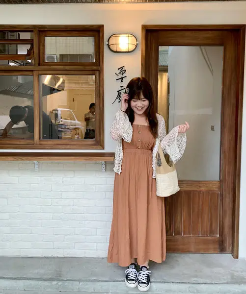 | Taiwan Taichung 台灣 台中 西區 ☻ 耍廢三明治SOUL FAT | 台中IG熱門打卡店 . 店名可愛老宅韓系裝潢. 三明治清爽好吃