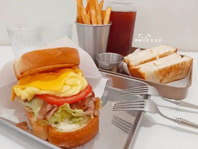 【台中西區】耍廢三明治│麵包奶油香氣迷人│Google評價4.1高分│餐點口感與風味......