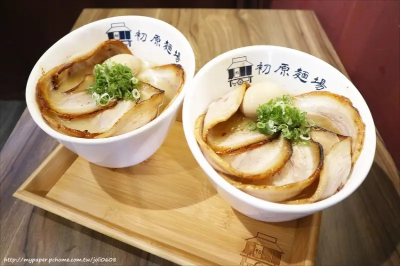 【初原麵場】八德介壽店~特盛雞白湯拉麵&特盛醬油豚骨拉麵~桃園美食推薦 八德美食推薦 自助點餐機拉麵店 平價好吃高CP值