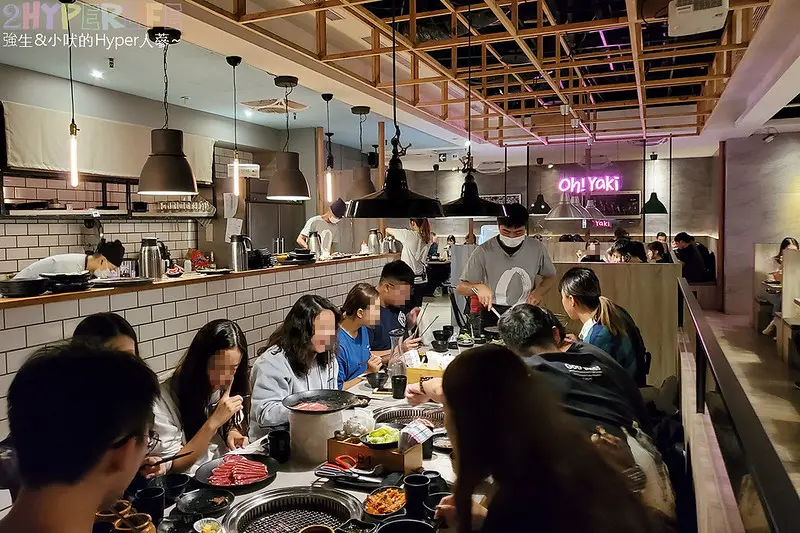 最低499即可燒肉吃到飽，799可升級和牛和高品質海鮮吃到飽CP也太高啦！Oh ! Yaki台中店就在SOGO旁邊哦