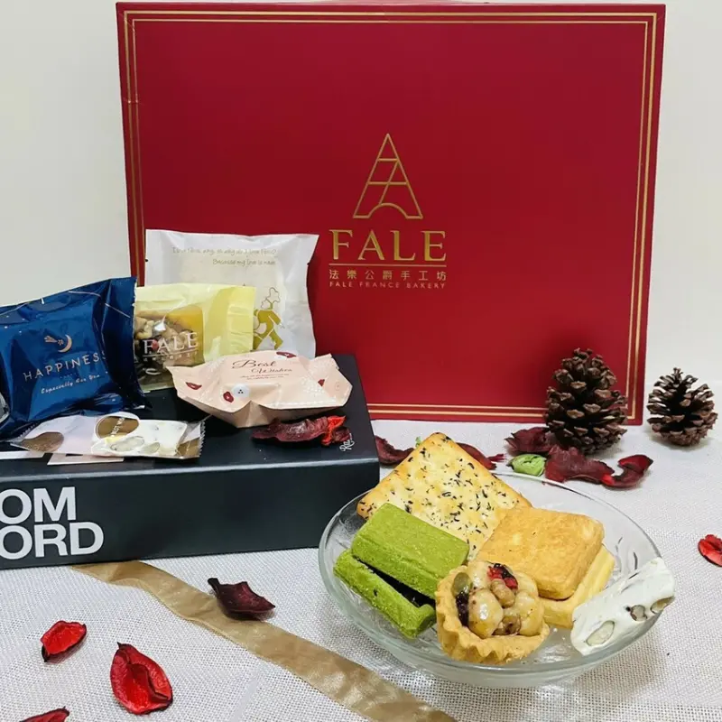 宅配|偽出國伴手禮正夯~時髦系「法樂公爵」絕美新春禮盒，送禮收禮都能超有面子!-肉依小姐吃什麼