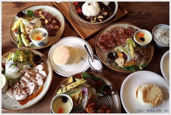 [台中|西區 溫馨老宅 早午餐。homehome cafe]