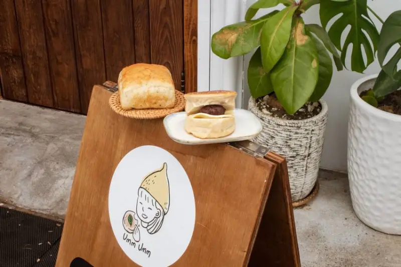台南中西區｜Umm Umm-日系感十足的自養酵母麵包街邊店