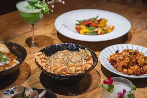 漢神巨蛋附近酒吧，超厚切日式豬排居然會出現在這？-驀然日式餐酒館