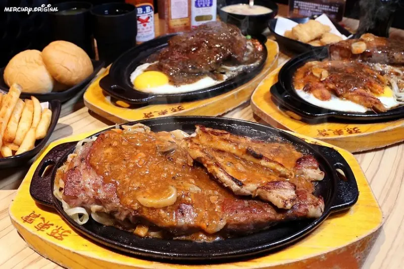 孫東寶台式平價牛排｜超值雙拼肉量爆增，玉米濃湯、飲料喝到飽，還有出孫東寶牛肉乾