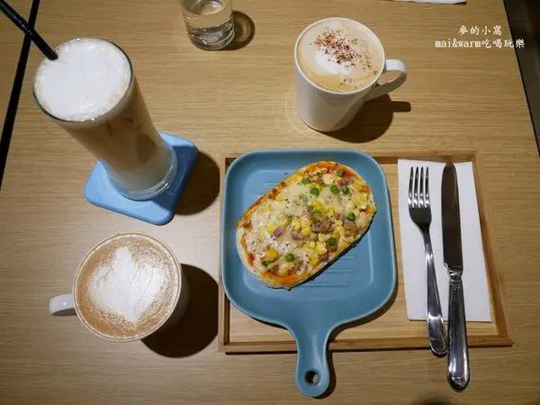 中壢美食︱Lai Cafe 賴在家咖啡~近桃園高鐵站，隱身在田野風光裡，備免費停車場，兒童遊戲區