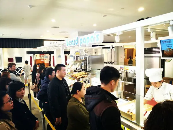 【台中美食】beard papas ‖台中三井outlet 美食‖來自日本的傳奇泡芙