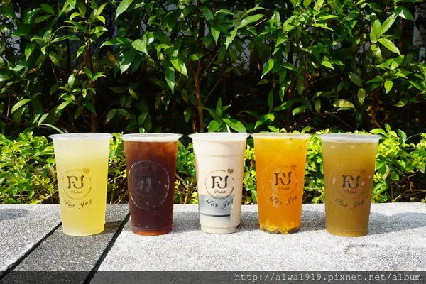 【竹北手搖飲推薦】弗佐伊飲料專賣店FJ.Drink - 冰品飲料店，甘蔗青茶好喝不甜膩！近台元科技園區，上班族下午茶飲料外送