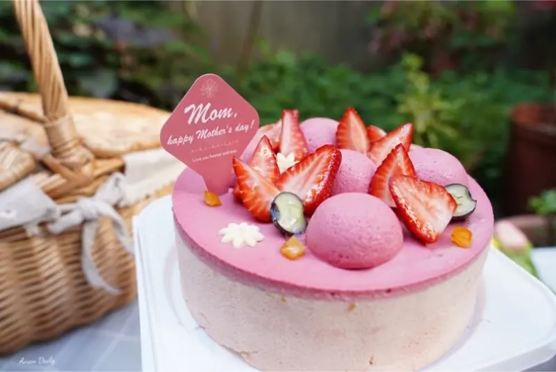 | 高雄美食 |媽媽奶奶超愛的芋頭蛋糕/覆盆莓蛋糕最對味/母親節蛋糕首選/ 晴。晨morning sun