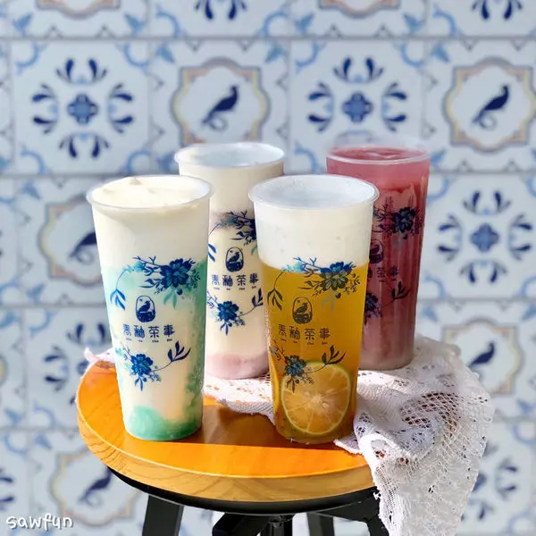 【台中美食】青釉茶事 一中美食 中國風青花瓷冰沙 網美必拍手搖杯 奶蓋系列 外送飲料 一中街 台中北區美食