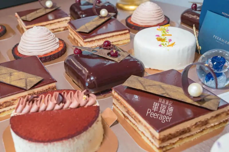 阿新筆記|畢瑞德PEERAGER|鑽石蛋糕，激推黑森林精品蛋糕，台中情人節蛋糕推薦～