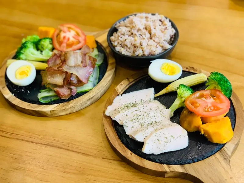 新竹餐廳推薦~藝術與美食結合讓你從視覺到味蕾都能感受到身心靈滿足"Dinger 餐食x藝術空間"/鄰近高鐵新竹站