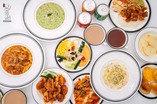 【中肯‧食記】義術家 義大利麵、buffet吃到飽．捷運國父紀念館站｜359起義大利麵甜點炸物吃到飽．空間寬敞亮麗．東區聚餐推薦！