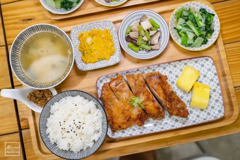 台北｜師大商圈美食【坐坐食堂】走進創意手作空間，來份美味家常日式定食吧！