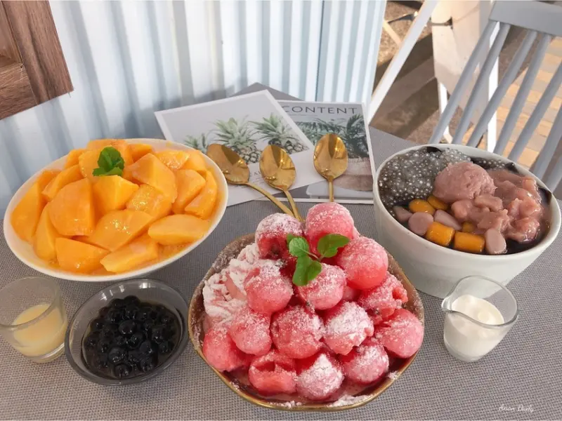 | 高雄美食 | 夏天就該來碗芒果雪花冰/鳳山必吃/嫩仙草也很推/冰塔B-TOD-鳳山店