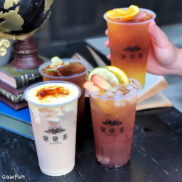 【台中美食】黛黛茶 DailyDae 歐洲風網美必拍手搖杯 炙燒布布蕾王子 女孩最愛的酸甜滋味 水果茶 紅茶系列 八點檔男神謝承均開的飲料店