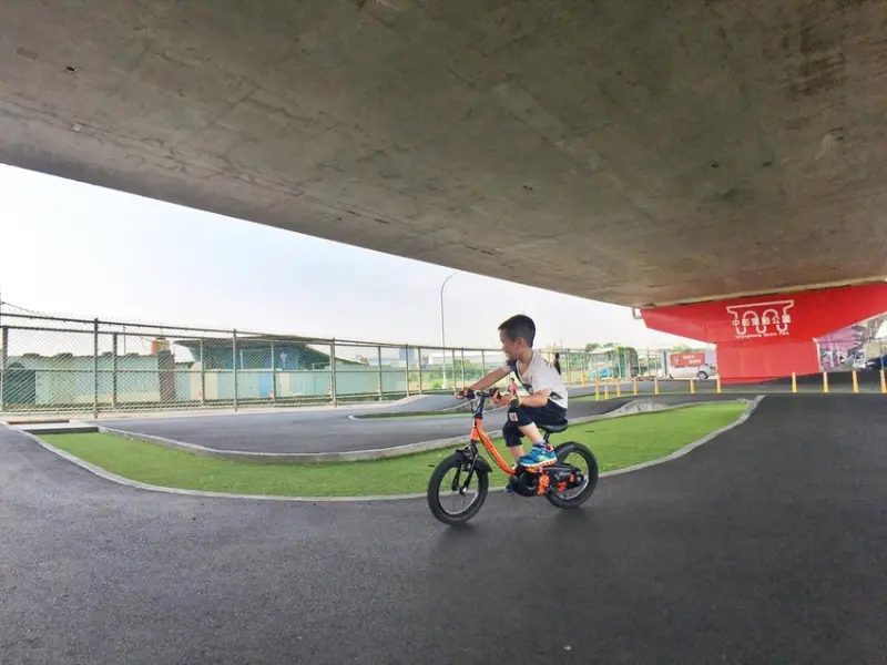 【旅遊】中彰運動公園|超棒親子夢想輪動場