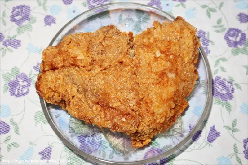 【怪獸小雞排】麻香紅雞排&蒜香黃雞排&各式炸物~台北雞排推薦 士林夜市美食 獨家醬料醃漬入味 香濃夠味好唰嘴