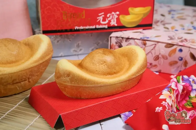 【台南麵包】對不起真的要限量！超大顆金元寶讓你吃到跳起來：鳥麵包 - 熱血玩台南。跳躍新世界