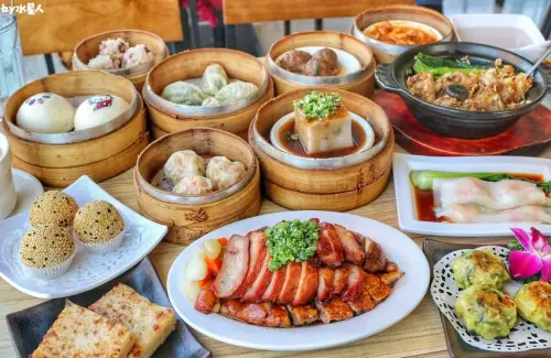 懷舊推車平價港式飲茶！手工現做港點推到面前給你選，價格親民份量多，燒臘三拼必吃