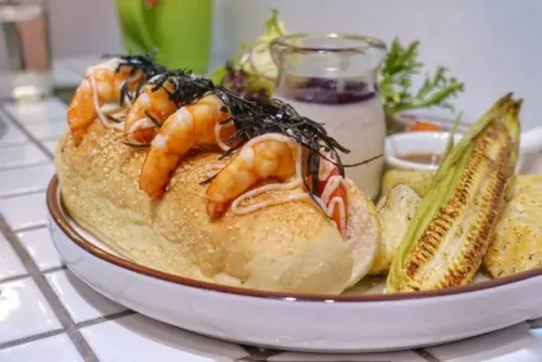 【北捷｜府中美食】晨禔kitchen｜百年古蹟旁的清新小亮點 / 林家花園附近美食