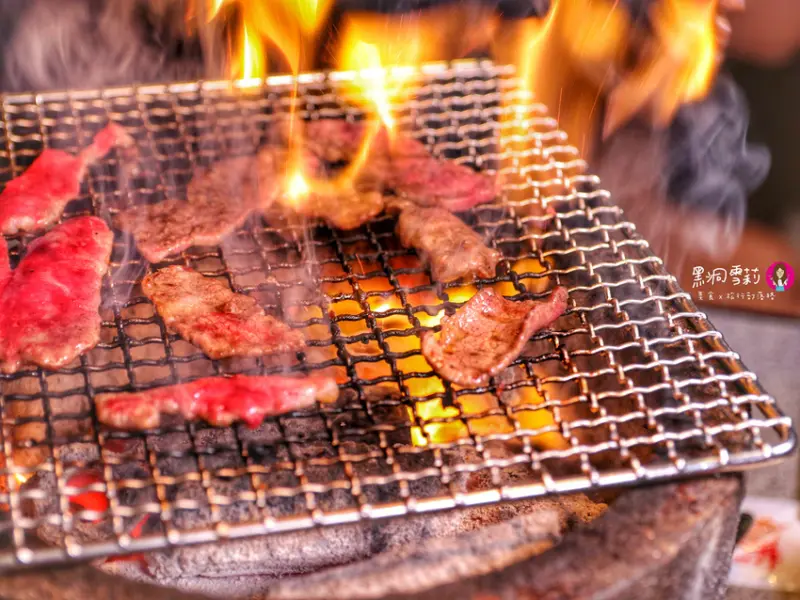 【食記】桃園「火之舞蓁品燒 和牛放題(桃園店)」．吃到飽/食材新鮮〃藝文特區