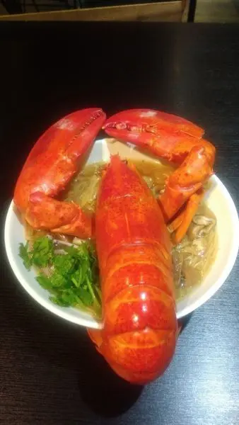 2019.09.08.  隔壁老王手工湯包大腸麵線