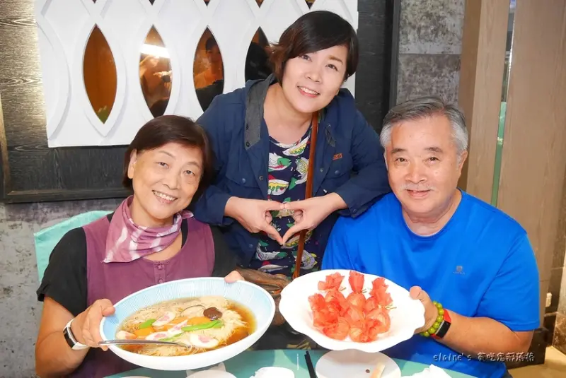 吃。新北蘆洲《富基婚宴會館》蘆洲聚餐餐廳&春酒尾牙首選，平價海鮮、台式桌菜小吃不容錯過
