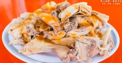 高雄小港︱米粉伯的麵　大盤厚切水煮鴨肉，一次叫個半隻是內行人標配啊！