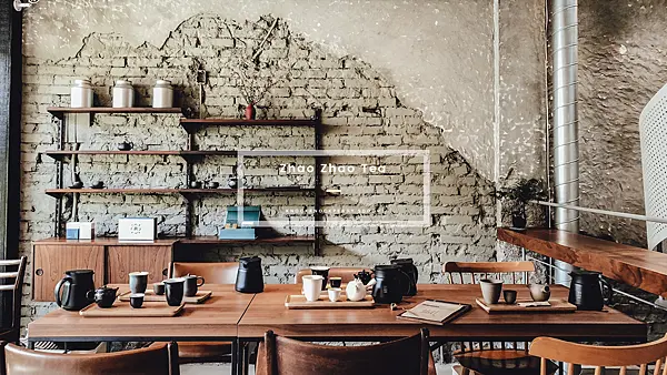 【浿淇朵*好食】兆兆茶苑。不只是間美學茶行，自在靜心的品茗聞香為老宅注入新茶藝之魂，傳遞臺灣茶文化與新世代對話。台中/西區。