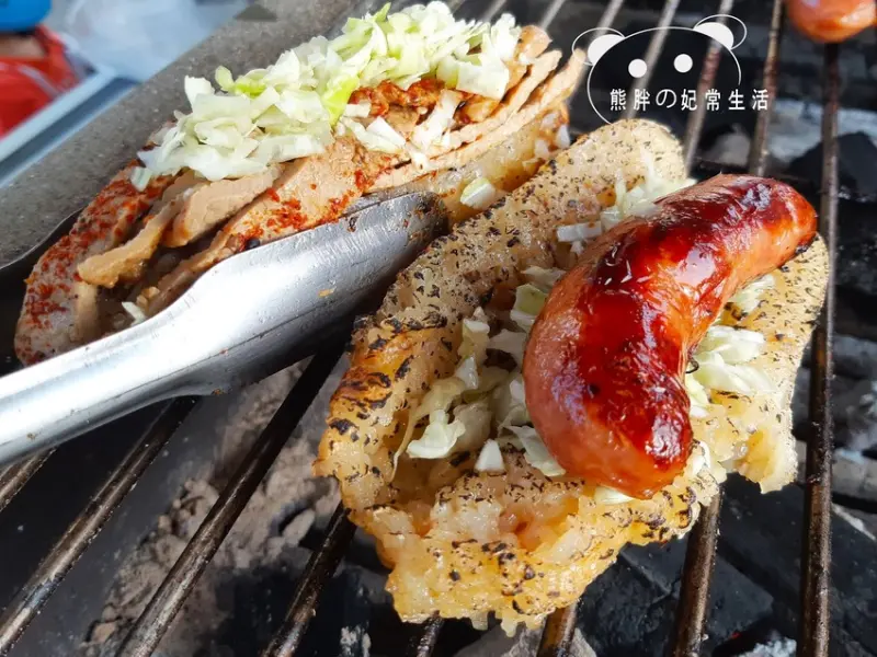 【台中豐原】炙燒米腸台味日式獨創新吃法，新選擇，夾香腸？不夠看！夾肉排......